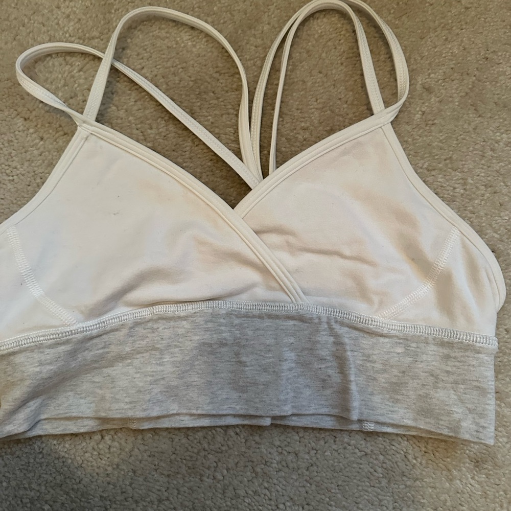 Lululemon bra
